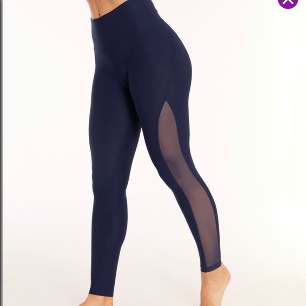 Marika mid calf athletic yoga pants Navy XL